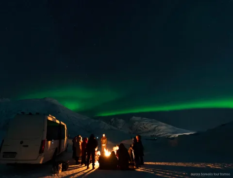 Glasdach-Bus der Tromsø Nordlichter-Dinner-Tour