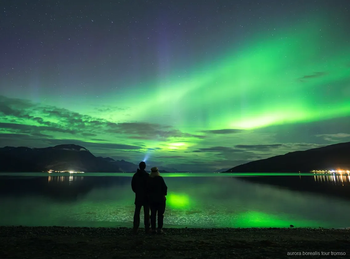 Foguera i sopa calenta en el tour fotogràfic d'aurores boreals de Tromsø